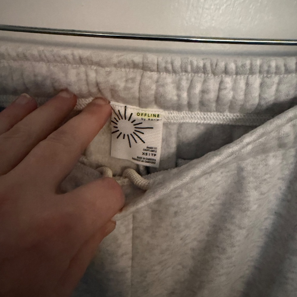 Aerie offline cloud fleece baggy jogger in grey size XS (186) - Picture 4 of 6
